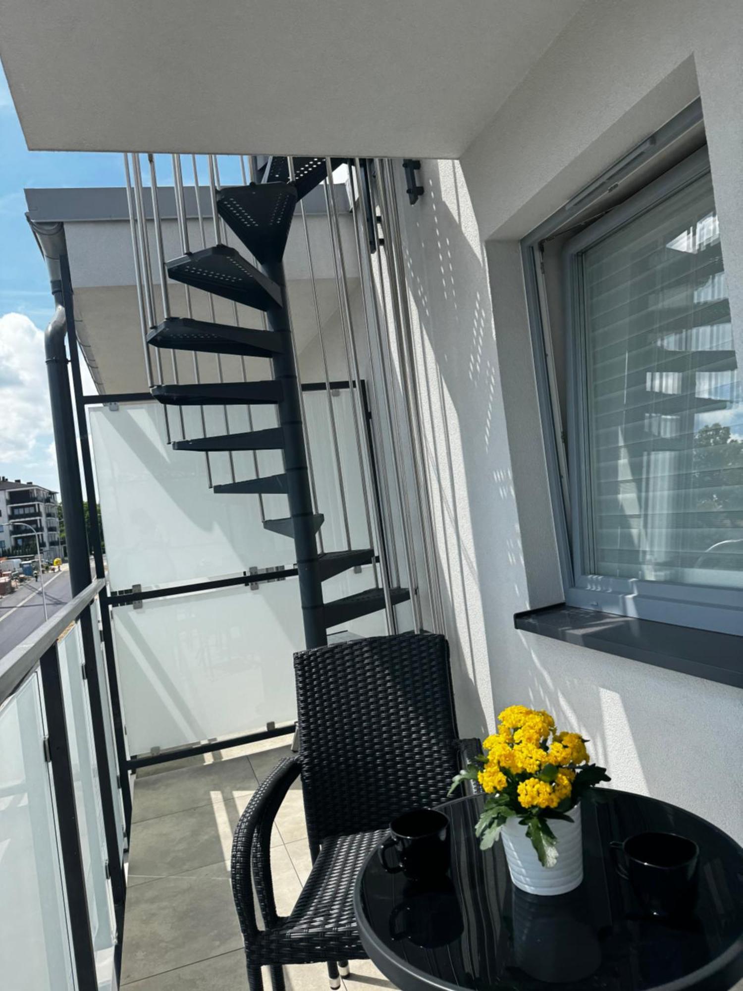 Apartament Z Tarasem 23 Болеславец Экстерьер фото